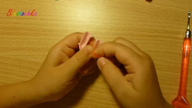 Вишня из резинок Rainbow Loom смотреть онлайн