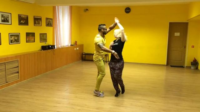 Bachata Edelmiro & Olya смотреть онлайн