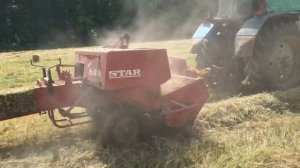 Пресподборщик японский Star Mr.1000 в работе. Налаживал долго и ремонтировал.