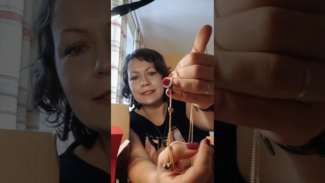 Распаковка по 3 каталогу 2023 года!! смотреть онлайн