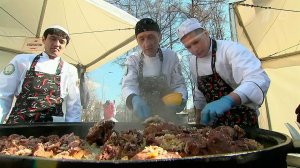 Самый вкусный плов выбирали гости весеннего праздника Навруз на ВДНХ