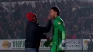 10 моментов в футболе когда болельщики далеко зашли Приколы 2019 финты