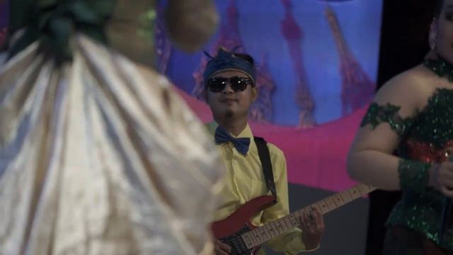 FULL PERFORMENCE TRADITIONAL SUNDANESE JAVA INDONESIA ON SEOUL FRIENDSHIP FESTIVAL 2018 (NO CUT) смотреть онлайн