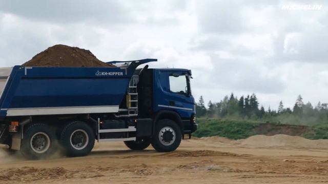 шина 325/95R24 (12.00R24)  MICHELIN X FORCE ZH для самосвалов