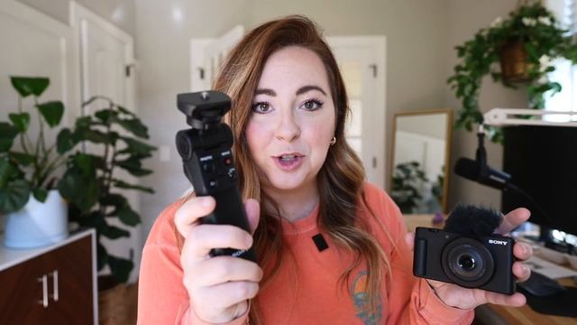 Sony made the ULTIMATE Vlog Camera [Sony ZV-1F] смотреть онлайн