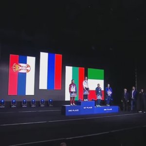 «Славься, страна! Мы гордимся тобой!»

Юлия Чумгалакова завоевала золотую медаль