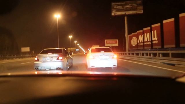 Toyota Mark X (2.5) vs4 Toyota Mark X (2.5)_2 смотреть онлайн