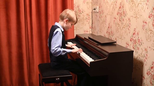 Макаров Иван, фортепиано, комп. И. Парфенов «Жонглер» ТриУмф. mp4