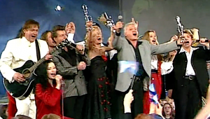 А что вы бы ответили на песни и гимн Александра Морозова "КТО С НАМИ?"