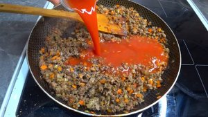 МЯСНОЙ СОУС БОЛОНЬЕЗЕ САМЫЙ ПРОСТОЙ И БЮДЖЕТНЫЙ ВАРИАНТ . СПАГЕТТИ БОЛОНЬЕЗЕ