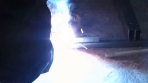 Обустройство мастерской | Консольный стеллаж из стальных труб для хранения досок