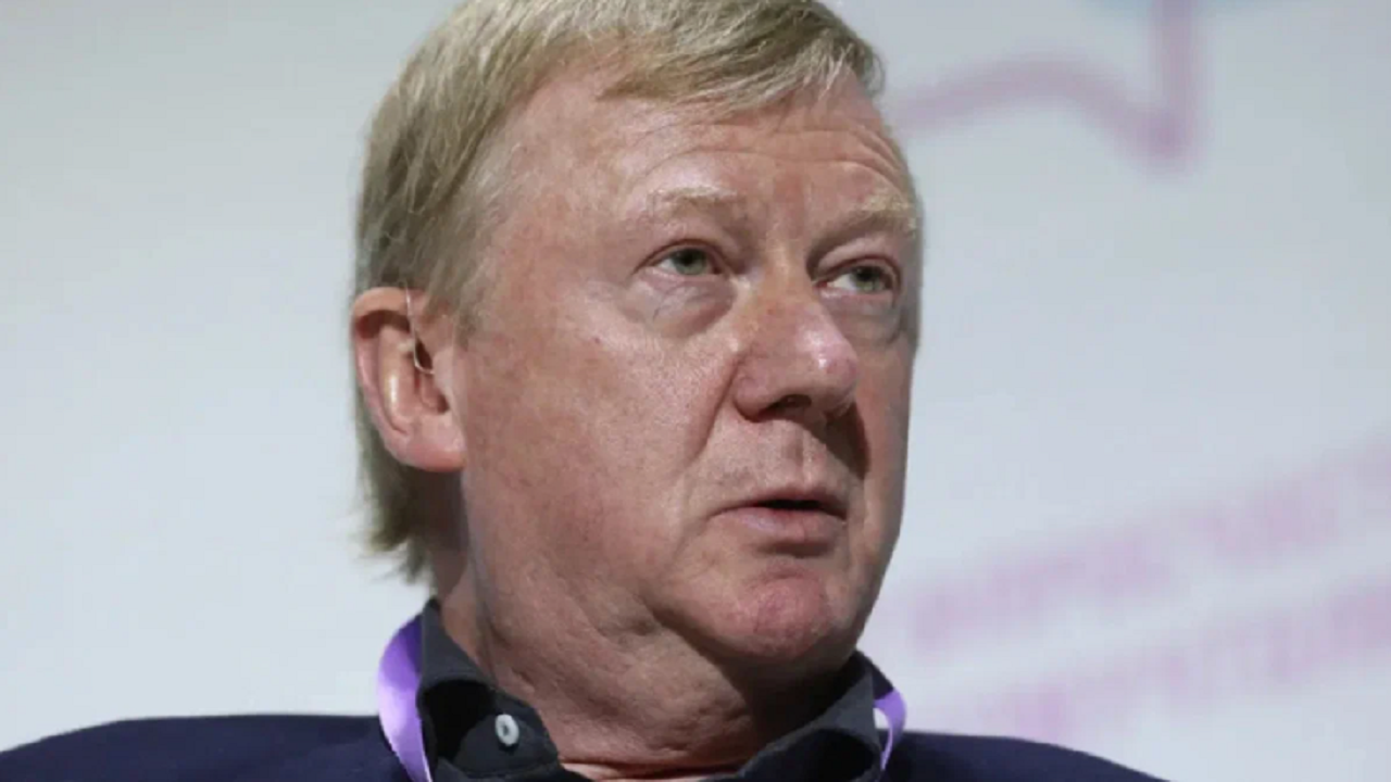 Объявившийся Анатолий Чубайс призвал власти России попросить прощения у Запада смотреть онлайн