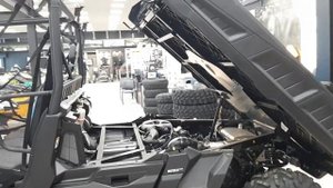 Новый мотовездеход CAN-AM TRAXTER PRO с увеличенным кузовом. Для экспедиций и охотников/