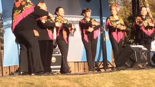 Ensamble de castañuelas смотреть онлайн