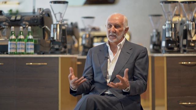 The Italians - Episode 3: Les Schirato смотреть онлайн