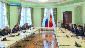 Дмитрий Медведев провел в Душанбе ряд двусторонних встреч
