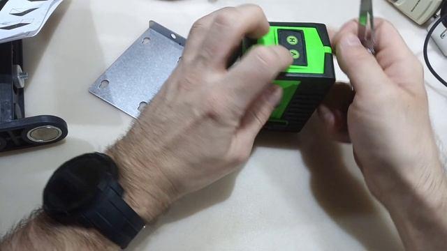 Лазерный уровень KKmoon, самовыравнивающийся с 2 линиями зеленого лазера, с функцией звука - 1500р смотреть онлайн