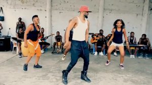 Fally Ipupa feat Wizkid - YAKUZA (Clip Officiel) par Yurmani Puissance Officiel