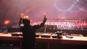 Paul Oakenfold - Essential Mix - (Live At Home In London)