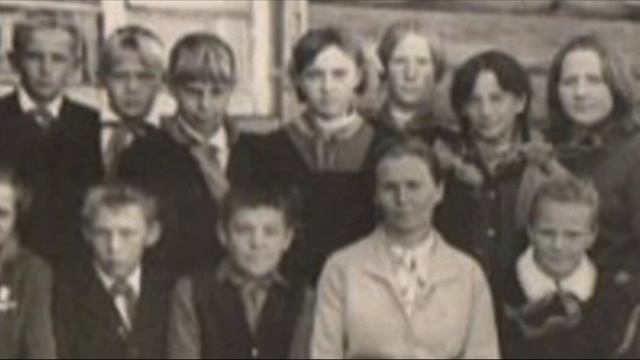 Песня" Школьный вальс" слова, музыка Александр Бабин. смотреть онлайн