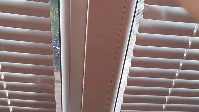 Лайфхак! Крепление дешманской москитной сетки без липучки на пластиковое окно смотреть онлайн