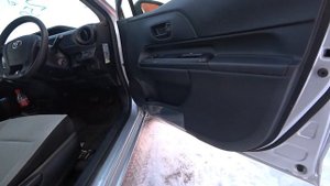 Обзор Тойота Аква Гибрид 2015 года. Сканирование. Дефекты аукциона.