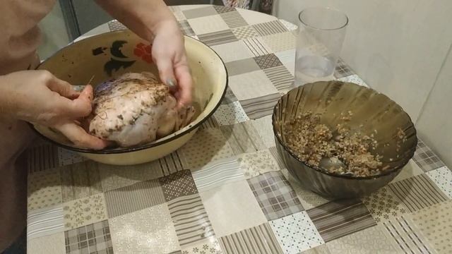 Как приготовить утку фаршированную! Утка к рождественскому столу! смотреть онлайн