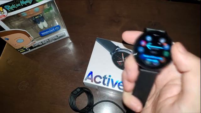 Galaxy Active 2 Watch Unboxing, turning on, settings up, and first impression #Samsungactive2 смотреть онлайн