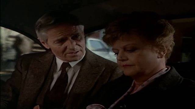 Она написала убийство 1 серия смотреть онлайн