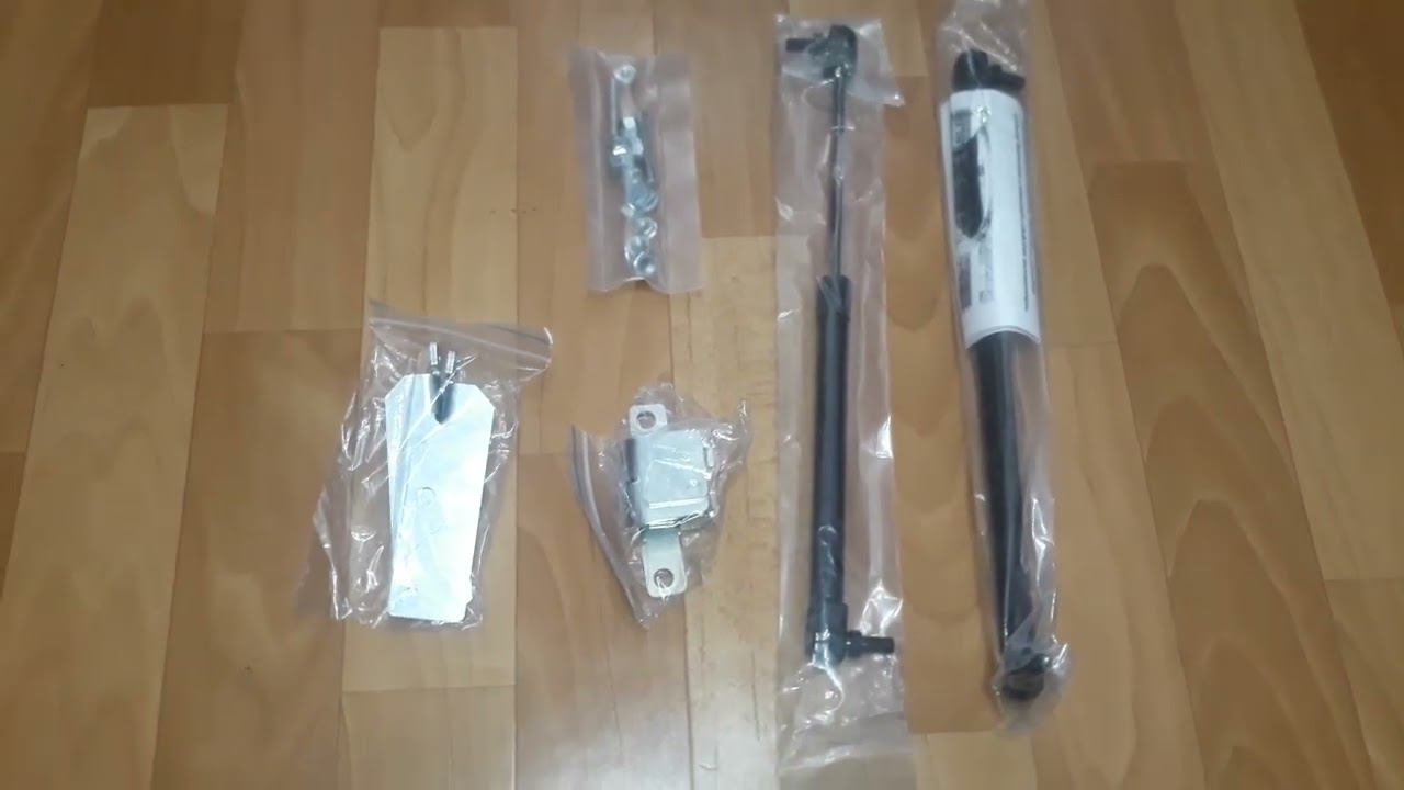 Устанавливаем пневмогидравлические упоры на крышку багажника "Весты". смотреть онлайн