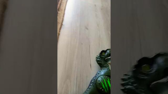 последниа сриа динозавры если хотите есте на ролики 50 лайкоу 👋😶 смотреть онлайн