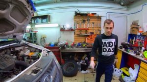 LADA Largus замена тормозной жидкости... Купили JTC-4829 для прокачки, инструкция как пользоваться!