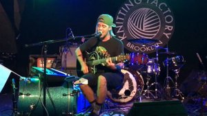 Jon Gazi -Lori Meyers (by NOFX) - Knitting Factory - New York - 8-31-2017
