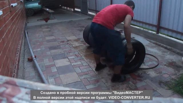 удар мячом между 6 покрышкам..кто способен на больше. смотреть онлайн