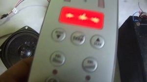 FM радио от душевой кабины.