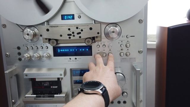 Акустическая стойка Pioneer смотреть онлайн