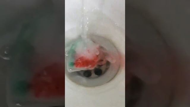 топим арбузик в ванной смотреть онлайн