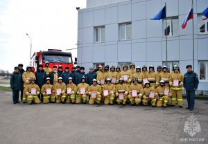 Молодые огнеборцы пополнили строй #МЧСМурманск