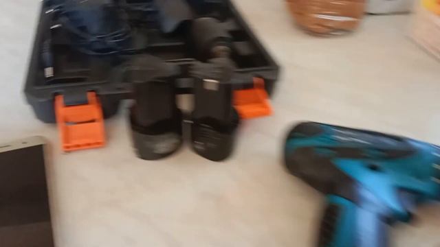 Чем мы строим дома?Гаджеты которые построил нам Дом,Дачу и Квартиру.Реальный китайский шуруповерт. смотреть онлайн