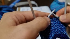 Мк. Часть 1. Короткий свитер для Сфинкса спицами.