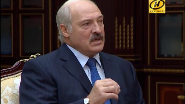 Президент принял с докладом председателя Нацбанка Павла Каллаура