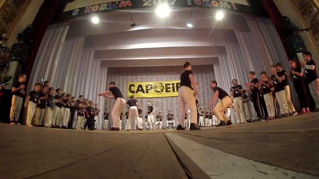 Горловка отмечает юбилей капоэйры смотреть онлайн