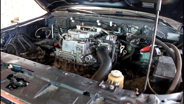 Как снять ГБЦ двигателя 4M41 на Mitsubishi Pajero 2008 Мицубиси Паджеро 3,2 литра  1часть смотреть онлайн