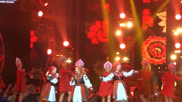 СКК...ПИТЕР...Супердискотека 90-х Radio Record смотреть онлайн