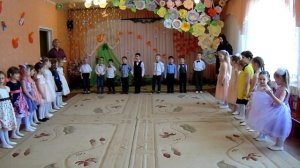 Танец "Где живут улыбки" под песню автора Элеоноры Калашниковой