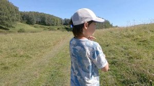 Запускаем летающая тарелку ФРИСБИ на даче. Неудачный опыт.