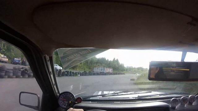 Volkswagen Golf mk2 на нормальной подвеске с блокировкой. Картодром смотреть онлайн