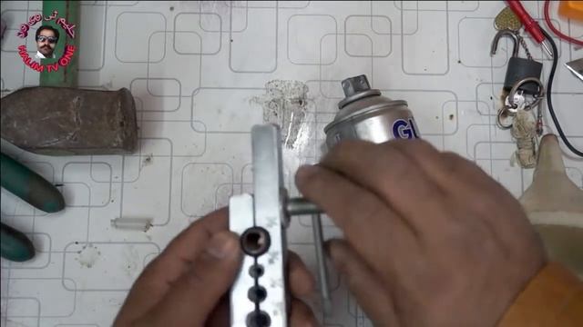 How To ReFill Old Paint Spray only Rs.20 | Refill Empty Spray Paint| spray ka khali bottle kisy bar смотреть онлайн