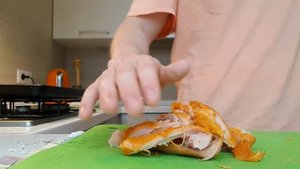 ПИЦЦА ИЗ ХЛЕБА В ДУХОВКЕ