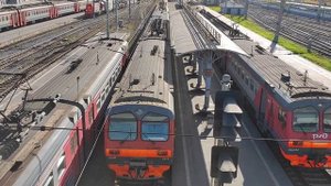 Раннее утренняя и дневная подборка электропоездов на станции Новосибирск-Главный